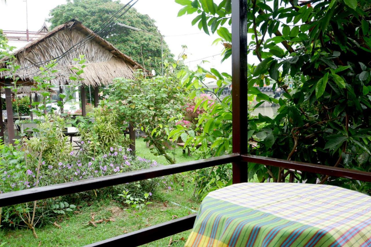 Ayutthaya Garden River Hotel 3*